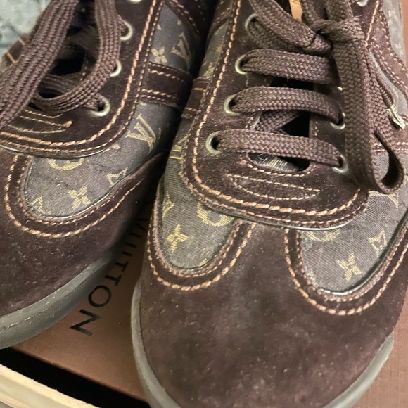 Authentic LV’s - Picture 1 of 8